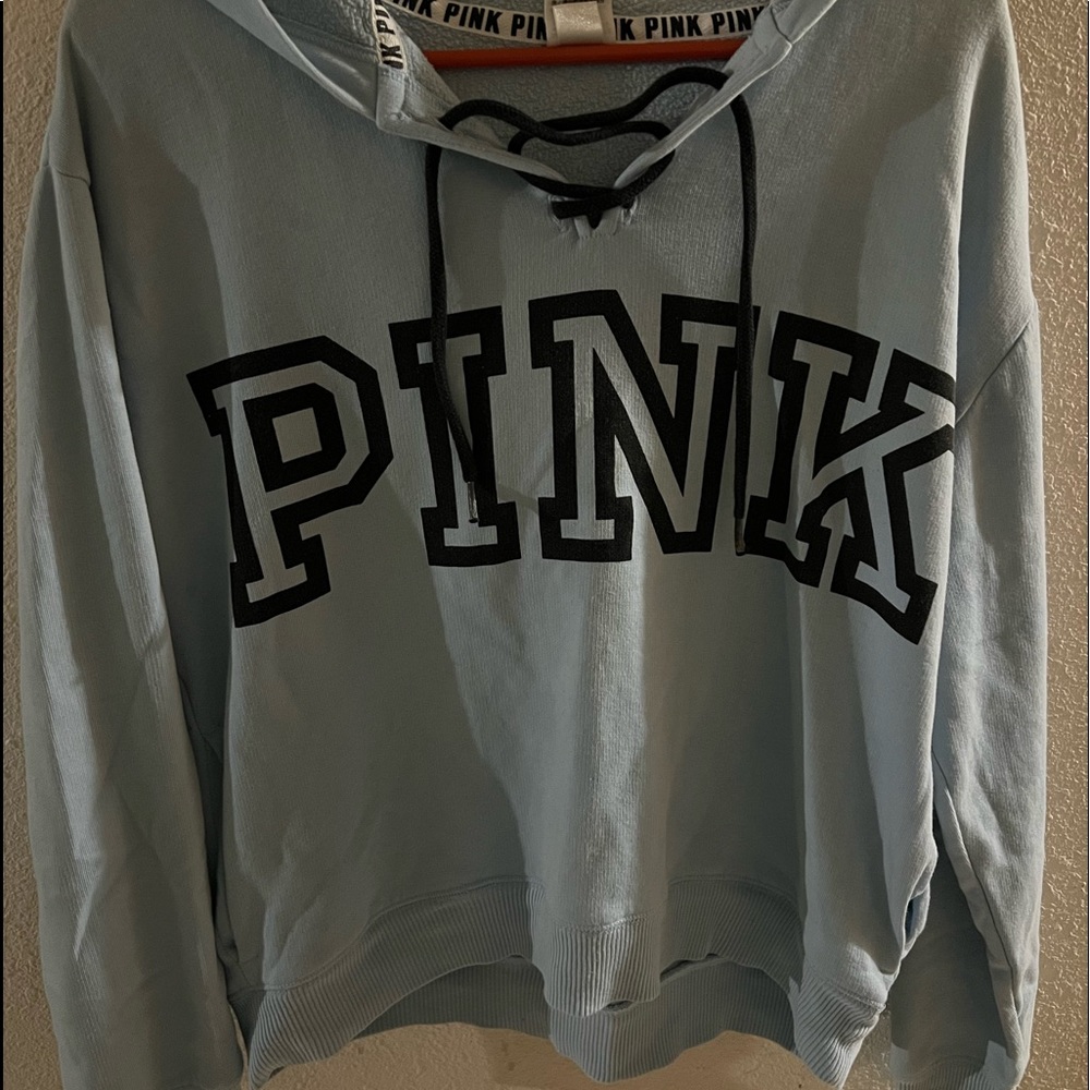 ✨ PINK pull over hoodie. ✨